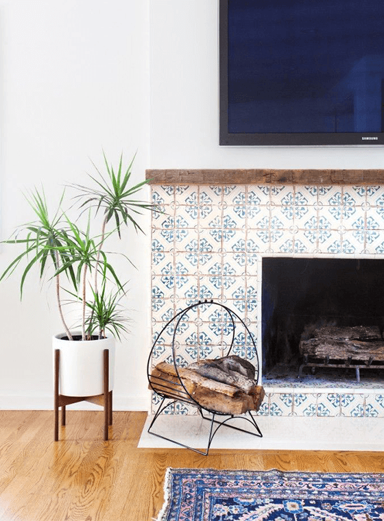 Spanish Tile Livingroom