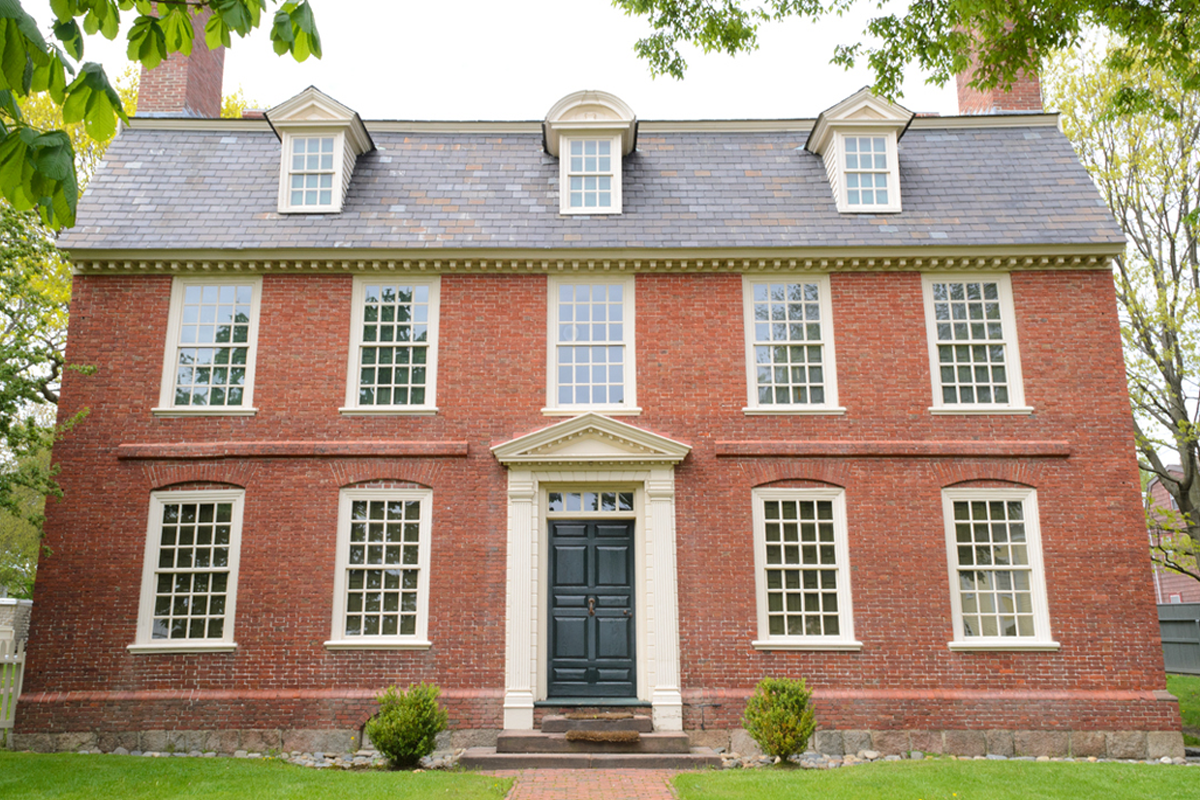 brick-georgian-colonial-home