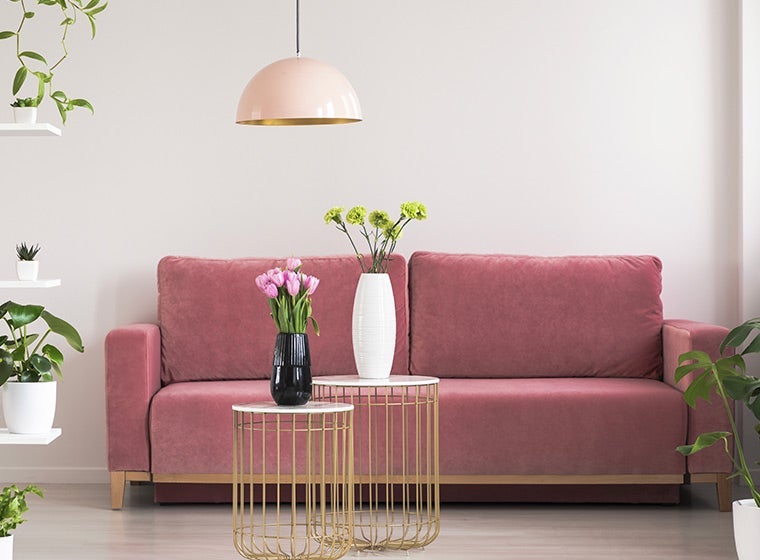 Modern living room with earth tones Modern minimalist living room with light pink interior