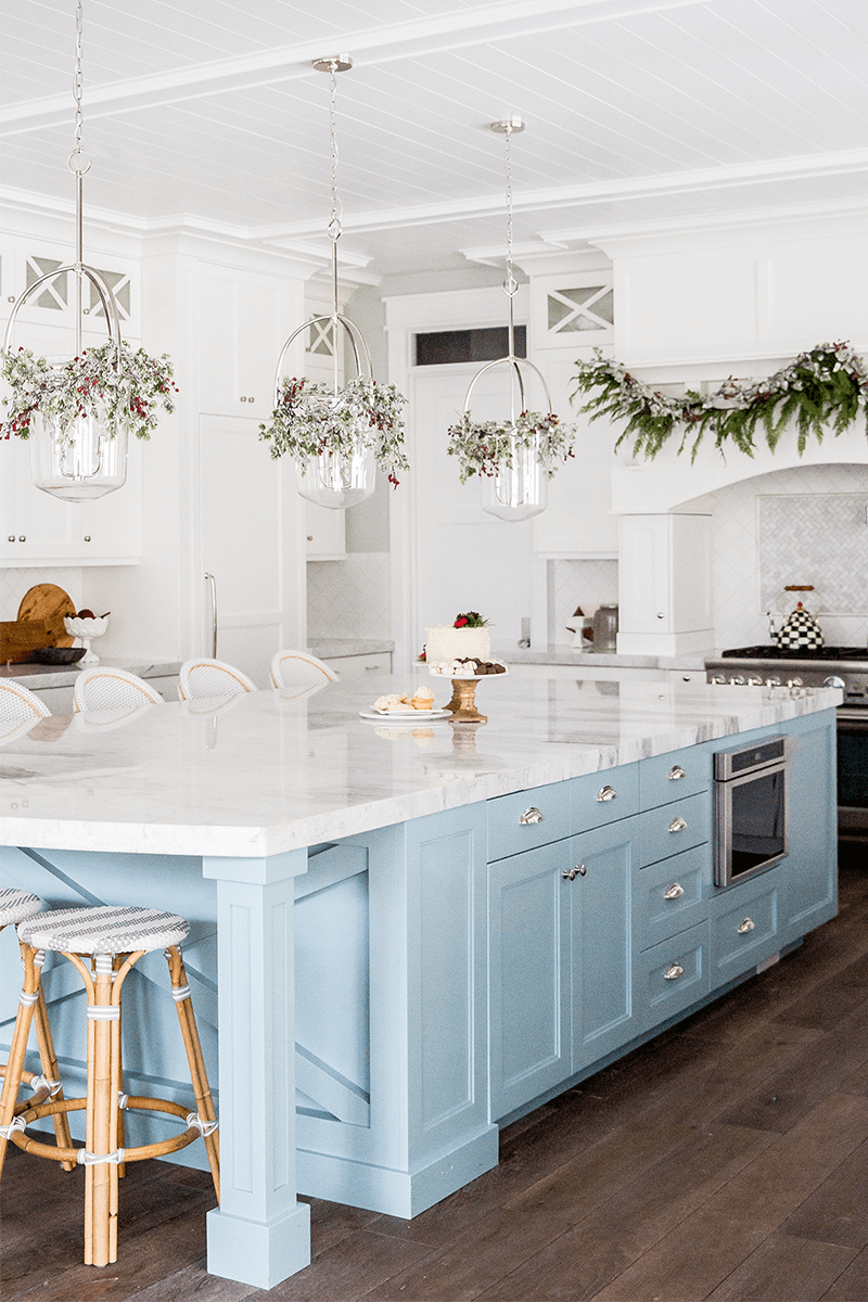 How to Make Your Colorful Kitchen Island the Center of ...