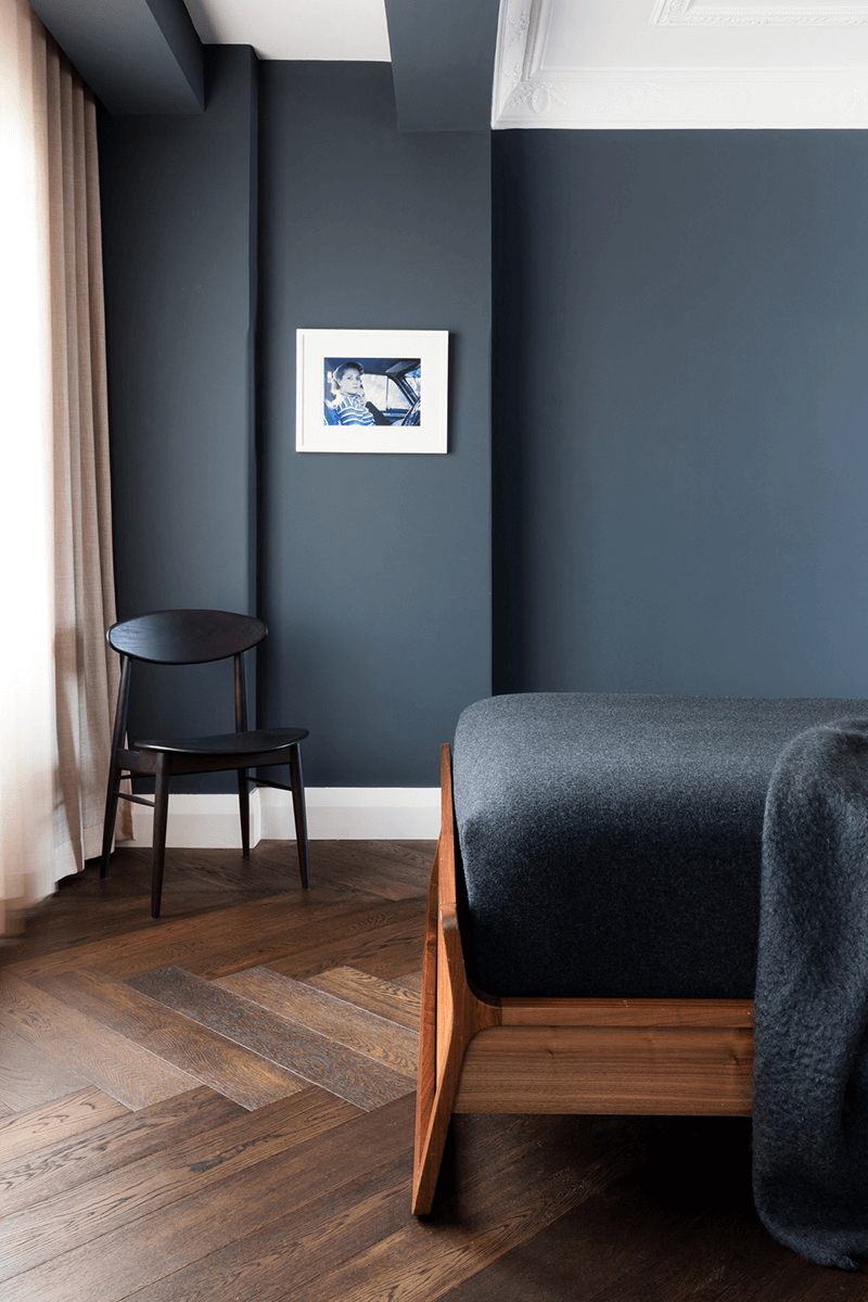 Navy Matte Walls