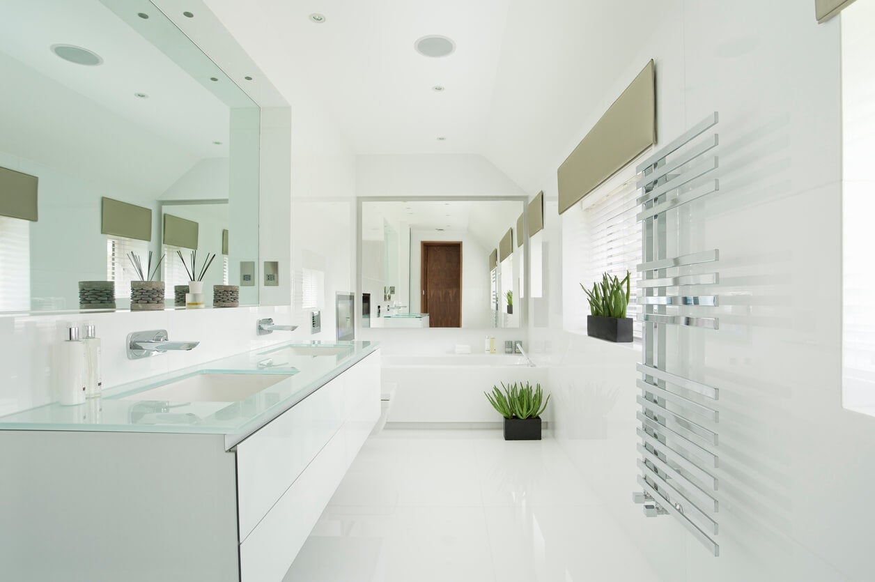 bright white bathroom color