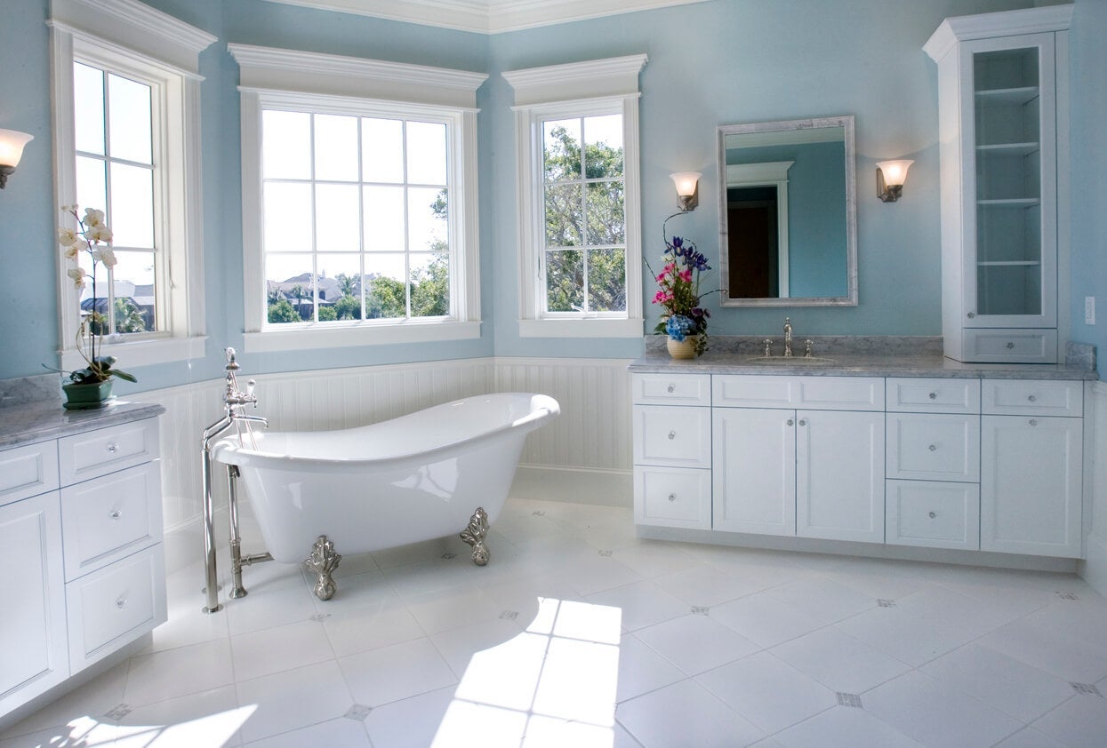 light blue bathroom color